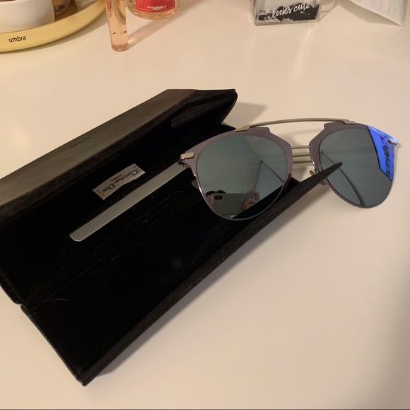 Dior women sunglasses reflected - Picture 4 of 7